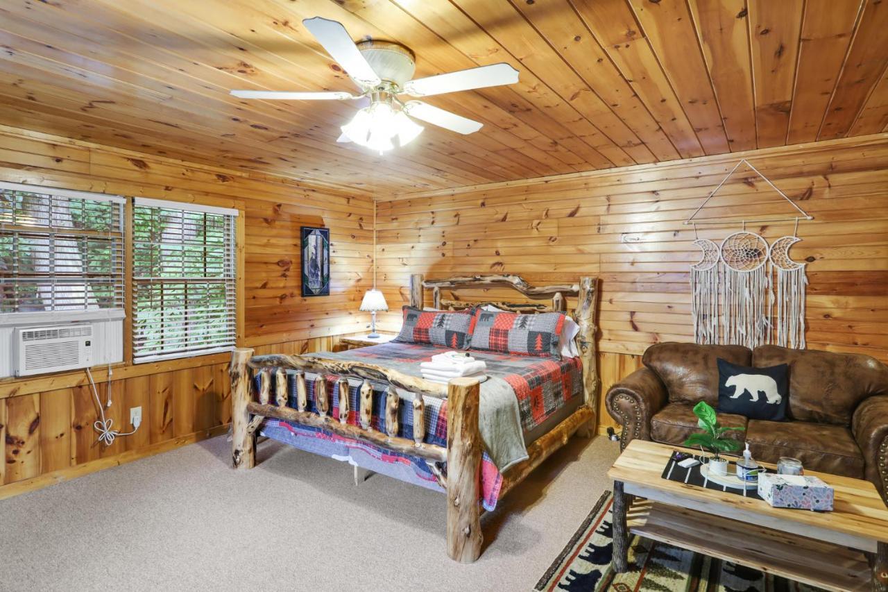 2 Separate Cabins Along A Peaceful Creek With Resort Amenities Ellijay Zewnętrze zdjęcie